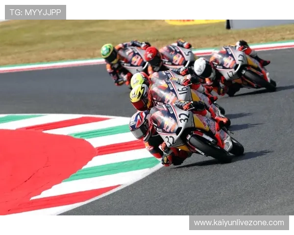 MotoGP赛季精彩回顾：新秀崭露头角老将挑战不断